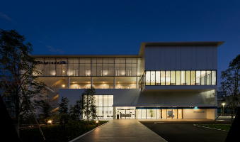 ARaymond Japan* plant sets high efficiency standards for industry