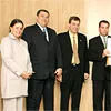 Delphi awards a prize to ARaymond Brazil